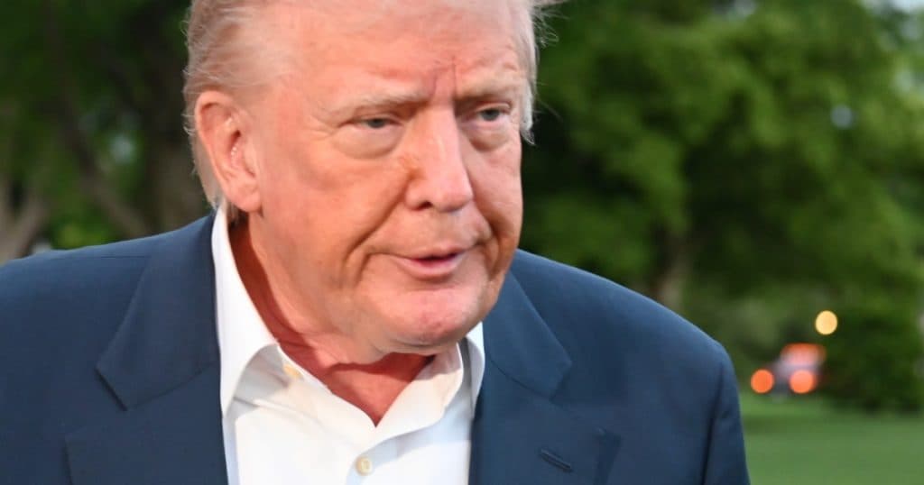 Donald Trump susține că liderii Uniunii Europene l-au rugat să îl contacteze pe Putin: „El nu răspundea la telefon”