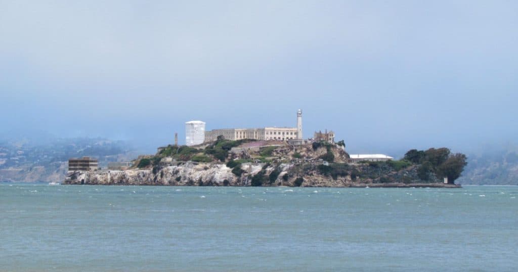 Donald Trump intenționează să reia funcționarea închisorii Alcatraz „pentru a găzdui cei mai nemiloși și violenți infractori din America”