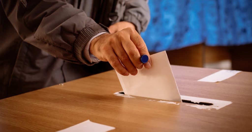 Alegeri 2025: „90% dintre primarii din întreaga țară au obținut doar 20% pentru un candidat”. Cum au fost înfrânți aleșii locali de social media