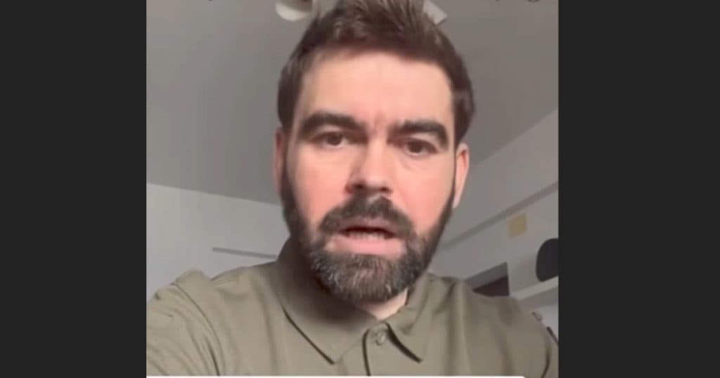 Fost candidat la parlamentare, cercetat după ce a folosit termenii „căţele” și „zdrenţe” pentru a se referi la femeile care l-au votat pe Nicușor Dan.