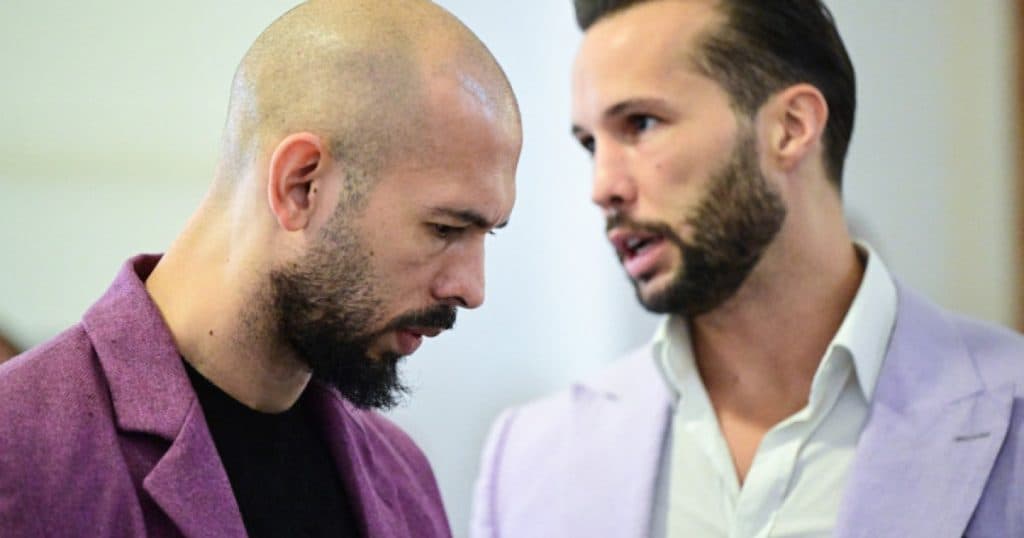 Frații Tate „se vor întoarce în Marea Britanie” pentru a răspunde acuzațiilor de viol după finalizarea procedurilor din România.