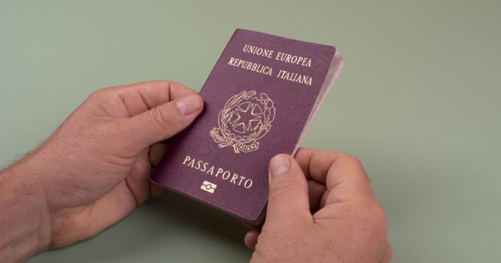Guvernul Meloni modifică regulile pentru acordarea cetățeniei italiene descendenților din diaspora.
