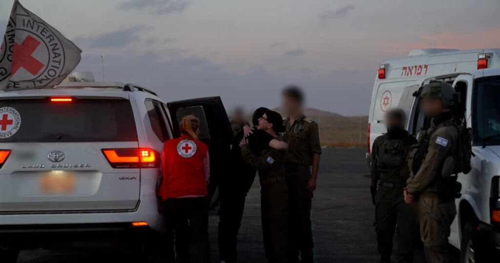 Hamas declară că este pregătită să elibereze încă 10 ostatici israelieni „în viață” și trupurile altor 18.