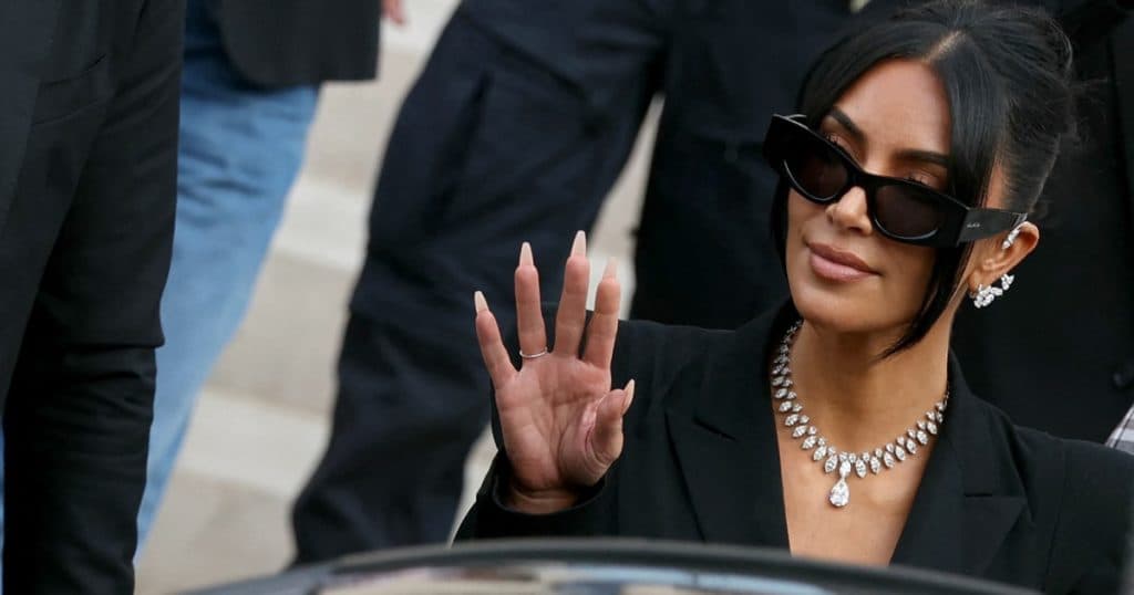 „Hoții bunici”, condamnați la Paris pentru furtul bijuteriilor lui Kim Kardashian. Declarația vedetei după pronunțarea verdictului.