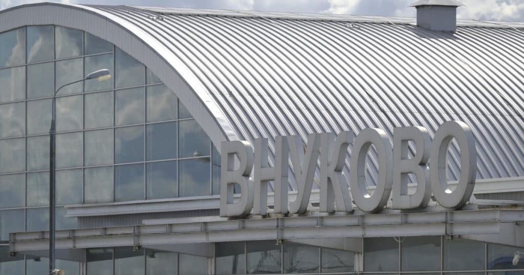 Mai multe aeroporturi din Moscova au fost închise din cauza unui posibil atac cu drone. Declarația primarului capitalei ruse.
