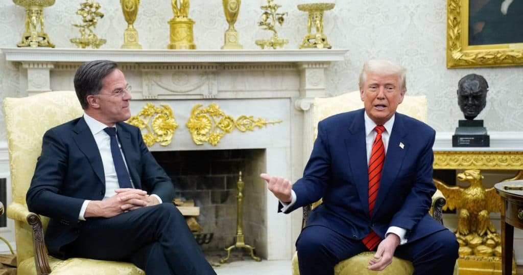 Mark Rutte a sugerat țărilor NATO să dedice cel puțin 5% din buget pentru apărare, un țel solicitat constant de Donald Trump.