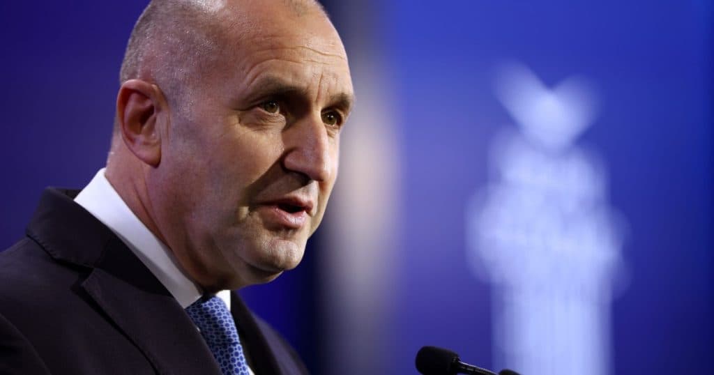 „O cauză condamnată la eșec”: Critica președintelui Bulgariei asupra sprijinului UE pentru Ucraina în timpul paradei de la Moscova