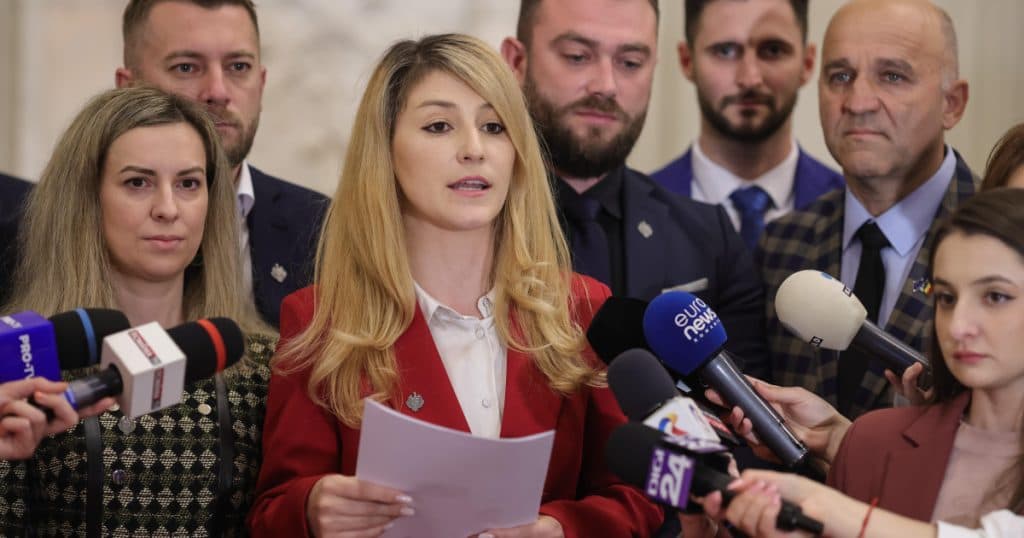 Parlamentarii demisionari din POT declară că vor susține „valorile europene” în cadrul întâlnirii de la Cotroceni cu președintele Nicușor Dan.
