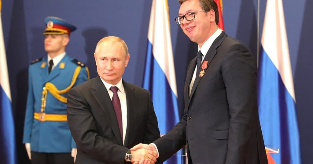 Președintele Serbiei va participa la parada de 9 mai în Rusia, conform unei promisiuni făcute lui Putin.