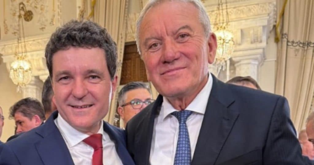 Primarul Constantin Toma, prezent la învestirea lui Nicuşor Dan: Românii au ales un om deosebit de inteligent. PSD trebuie să participe la guvernare.