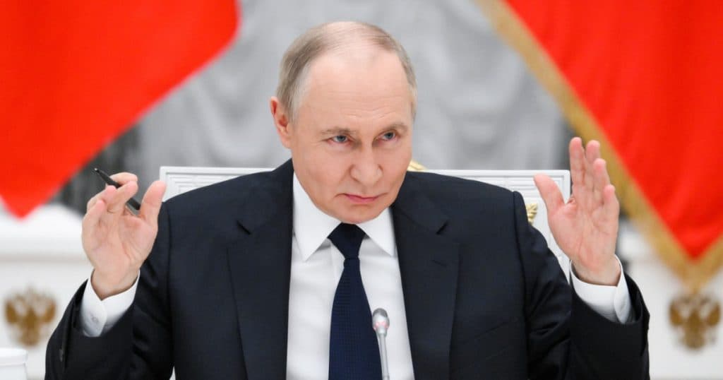 Putin solicită un angajament formal de stopare a extinderii NATO în schimbul păcii în Ucraina (surse)