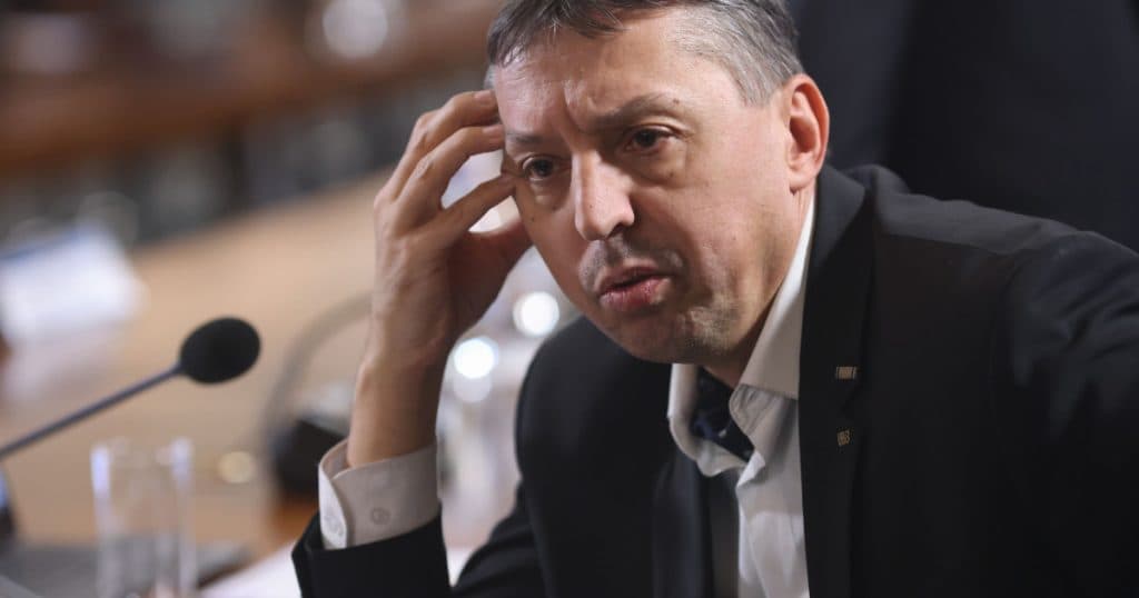 Raport al ministrului Educației: Ineficiența învățământului preuniversitar reprezintă un risc pentru securitatea națională.