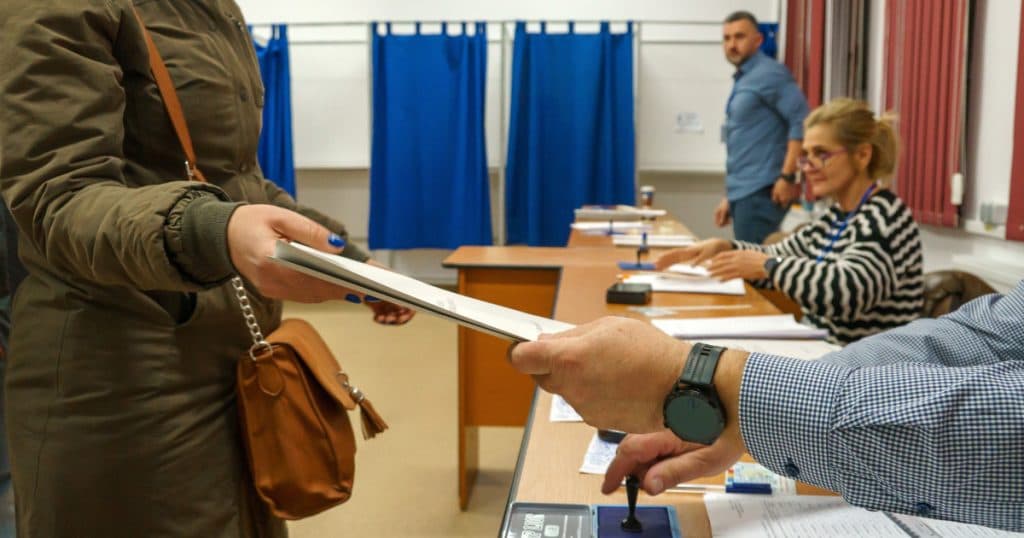 Reguli stricte pentru alegerile prezidențiale din 4 mai. Ce acțiuni sunt interzise în secțiile de votare