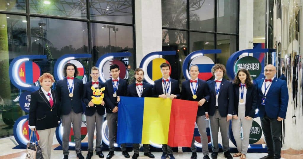 România a câștigat două medalii de aur, două medalii de argint și trei medalii de bronz la Olimpiada Asiatică de Fizică.