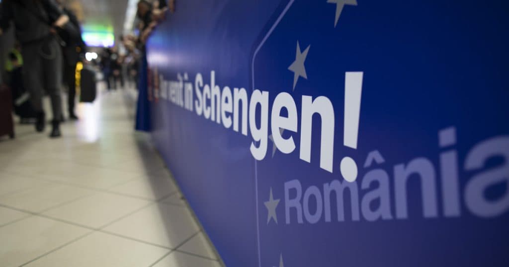 România și Bulgaria au oferit un exemplu pozitiv prin aderarea fără dificultăți la Schengen, conform unui oficial al Comisiei Europene.