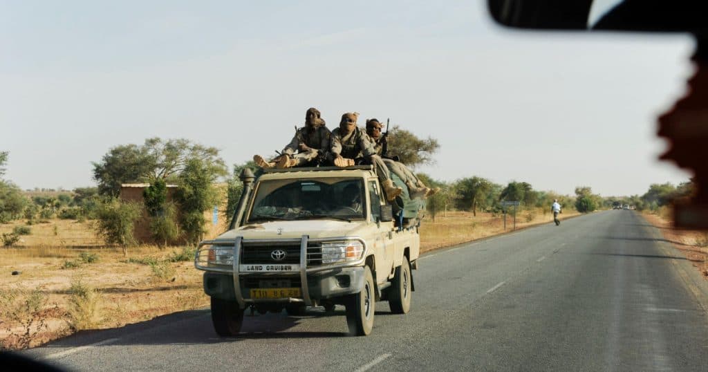 Rusia acuză Ucraina de înarmarea grupărilor teroriste din Africa, după ce a contribuit la instaurarea mai multor dictaturi în regiune.