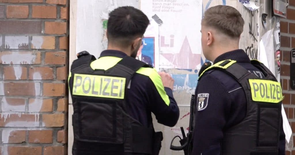 Trei indivizi în Germania sunt acuzați de spionaj împotriva unui ucrainean în vederea omorârii acestuia.