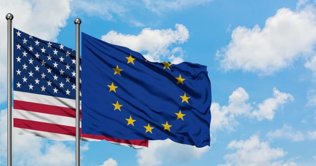 UE intensifică discuțiile cu SUA pentru a preveni un război comercial între cele două regiuni.