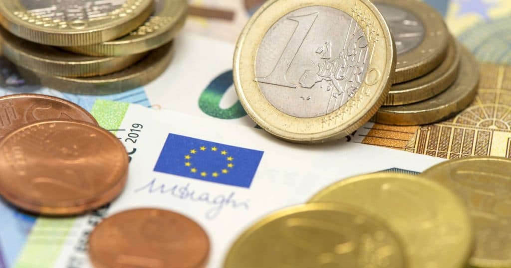 UE este pe punctul de a aproba candidatura Bulgariei pentru adoptarea euro. Care este momentul în care Sofia ar putea să adopte noua monedă?