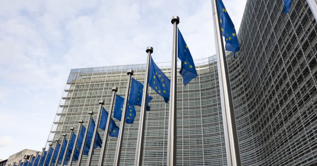 Avertismentul lui Boloş: Comisia Europeană ar putea să nu accepte tăierea cheltuielilor ca soluție pentru reducerea deficitului.
