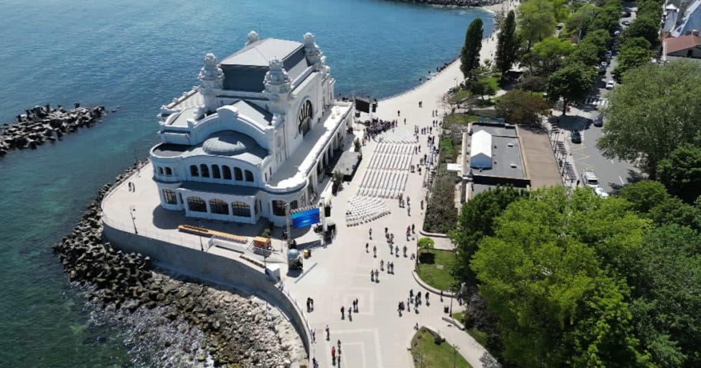 Cazinoul din Constanța și-a redeschis porțile pentru vizitatori. Imagini spectaculoase cu bijuteria arhitecturală de la malul mării.