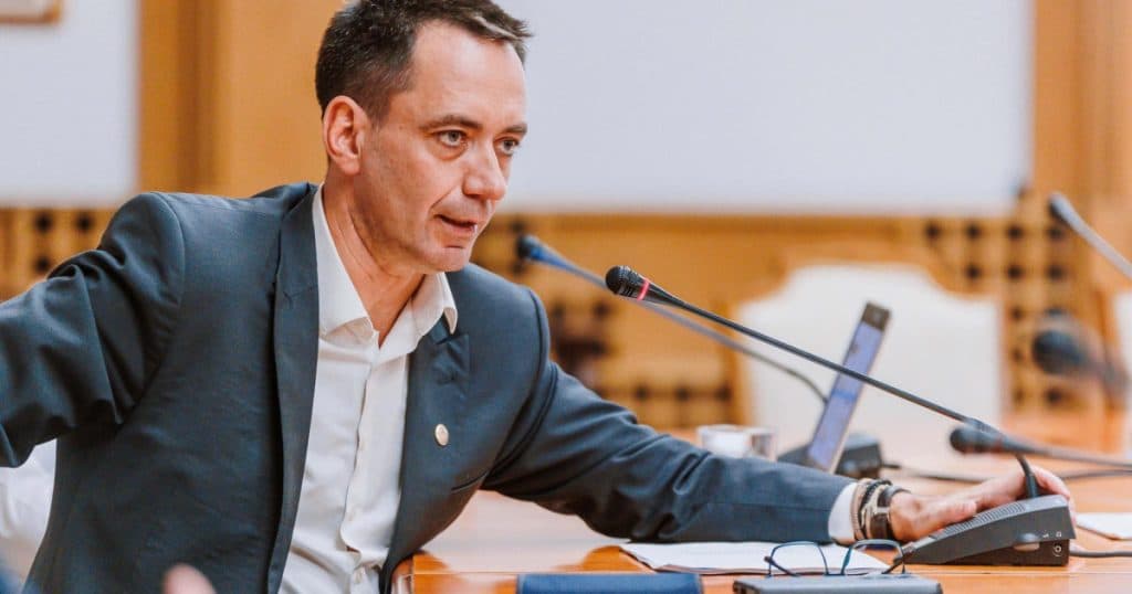 Csoma Botond, purtător de cuvânt UDMR: Un guvern minoritar nu va putea gestiona eficient situația macroeconomică dificilă