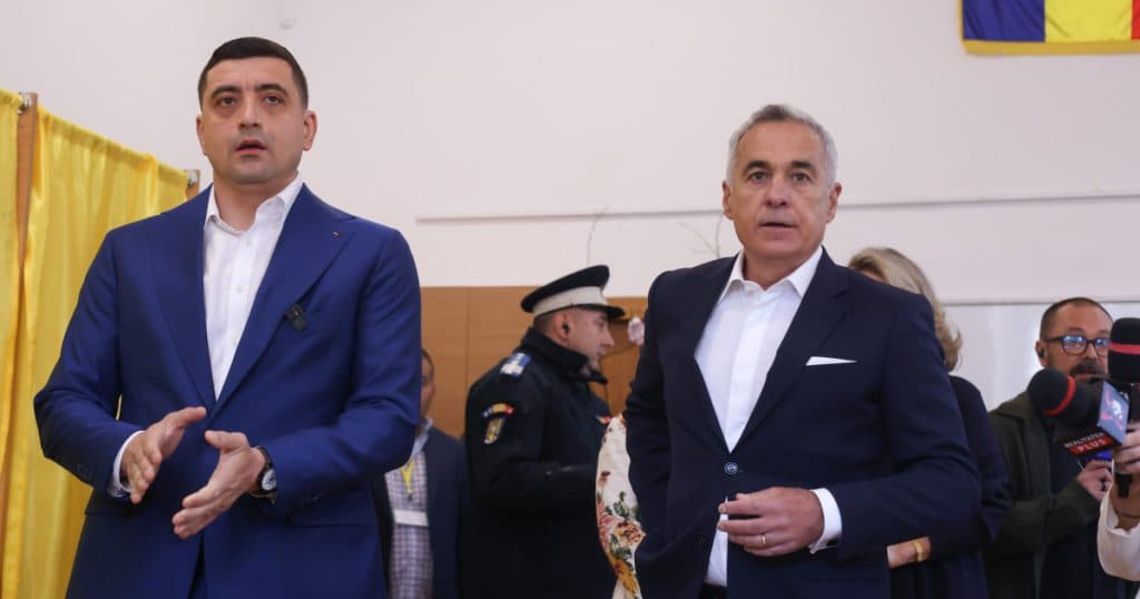 Explicațiile Poliției după ce George Simion și Călin Georgescu au fost eliminați din secția de votare