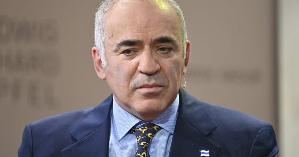 Garry Kasparov: „Viziunea lui Putin asupra lumii, ideologia lui Putin, trebuie dizolvată înapoi în Rusia”