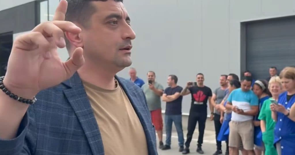 George Simion, în prima sa apariție publică după turul întâi al alegerilor prezidențiale: Îl propunem pe Călin Georgescu în fruntea ţării