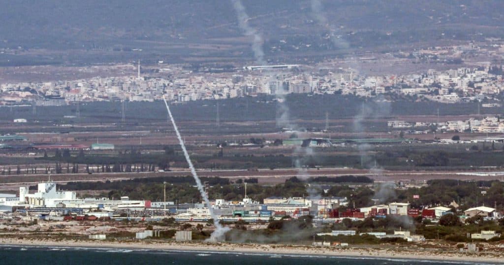 Israelul, atacat cu rachete din Yemen. Bombardamentele au suspendat temporar traficul aerian pe Aeroportul Ben-Gurion.
