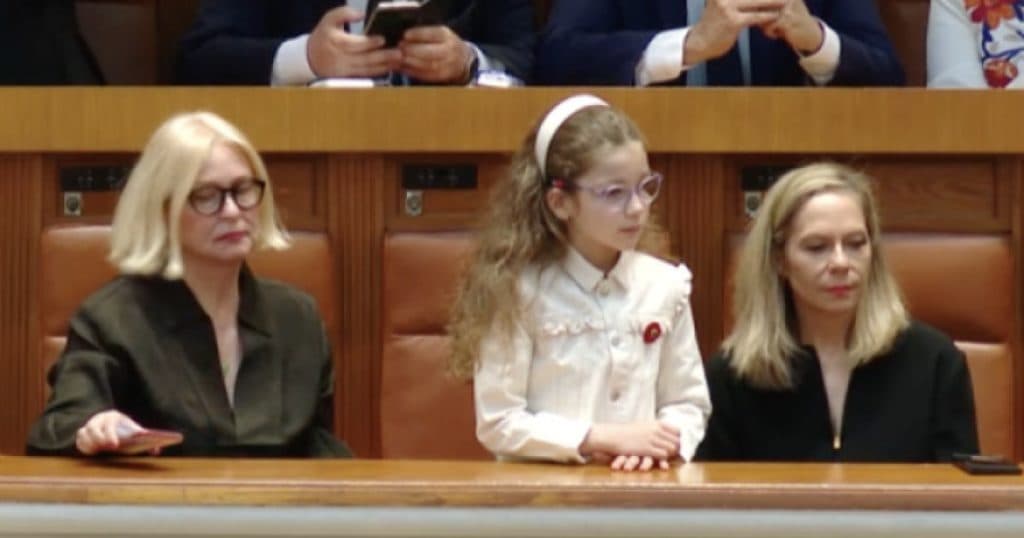 Nicușor Dan, referitor la ziua învestirii sale ca președinte: „Fetița a spus că s-a plictisit la discurs”