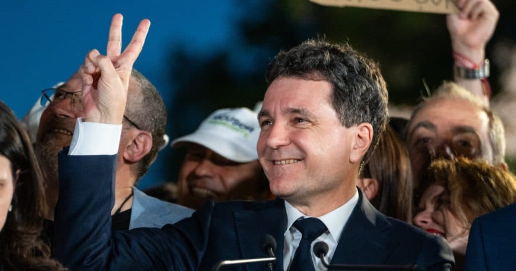 Rezultate alegeri prezidențiale 2025, turul 1. Momentul în care Nicușor Dan l-a depășit pe Crin Antonescu și a ajuns pe locul 2.