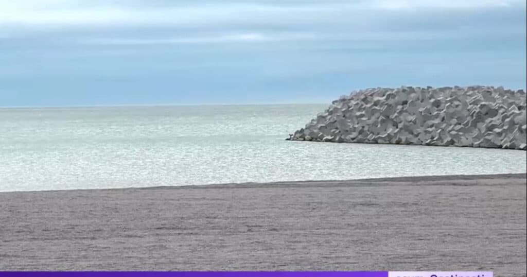 Stațiunea Costinești dispune de o nouă plajă. Cum se prezintă