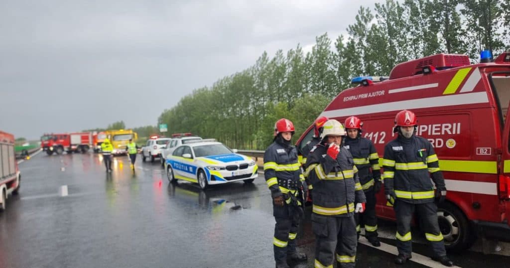 Planul Roșu de Intervenție activat pe A1 Nădlac-Arad: accident grav cu 11 victime. Traficul rutier este blocat.