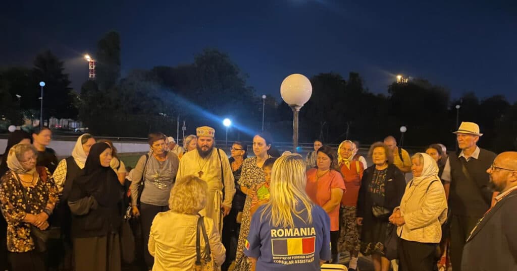 121 de români, repatriați la cerere de Guvernul României, din Orientul Apropiat