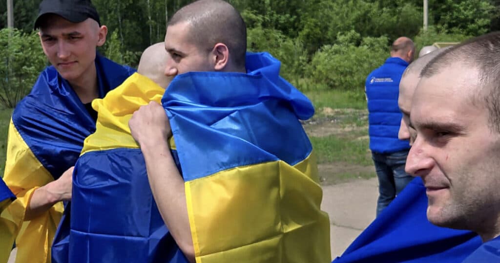 A început un nou schimb de prizonieri între Rusia și Ucraina: Numărul soldaților care se vor întoarce acasă.