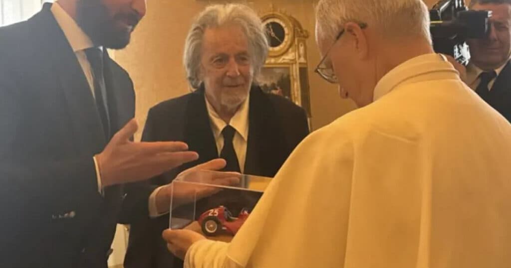 Al Pacino, primul star de la Hollywood primit în audiență de Papa Leon al XIV-lea