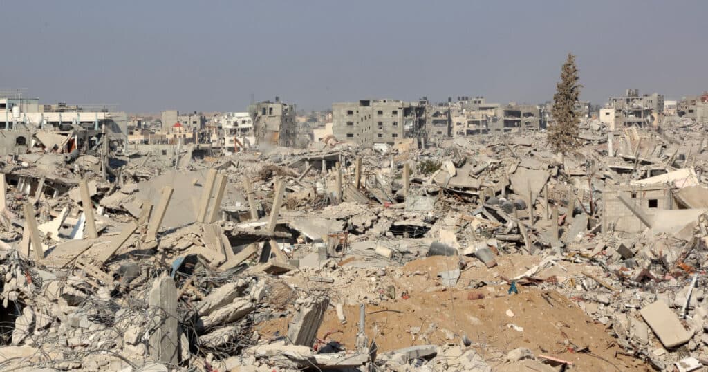 Atac israelian asupra unui punct de distribuție a ajutoarelor din Gaza, soldat cu moartea a 30 de palestinieni.