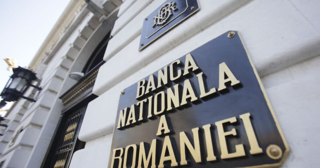 Avertismentul unui oficial BNR: „Sectorul bancar trebuie să nu depindă constant de stat”