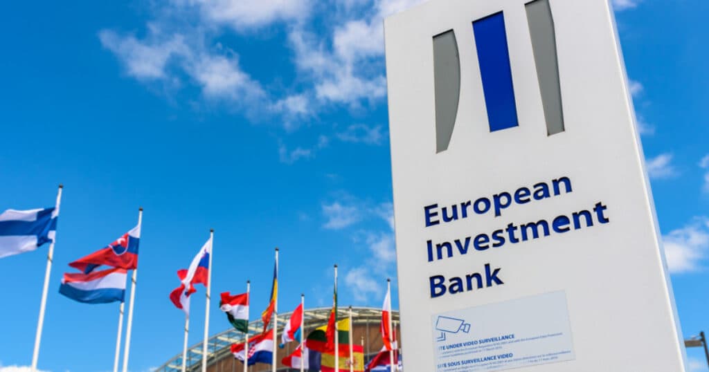 Banca Europeană de Investiții a crescut finanțarea pentru industria apărării din UE la 3 miliarde de euro.