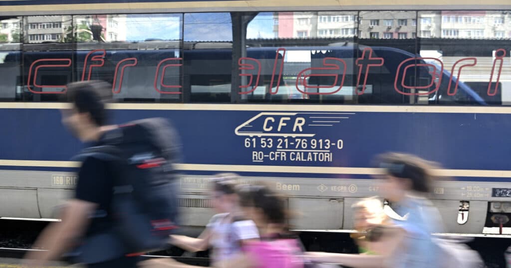 Situația de la CFR Călători. Directorul companiei: „Există riscul de a ajunge în incapacitate de plată”