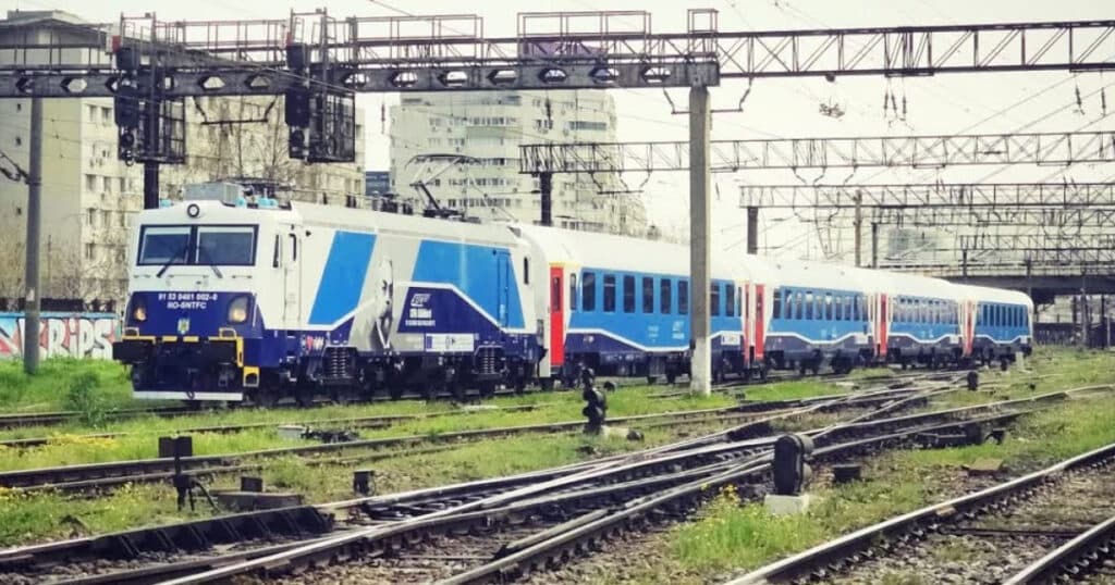CFR Călători anunță introducerea de trenuri noi în circulație. Care sunt rutele pentru garniturile modernizate?