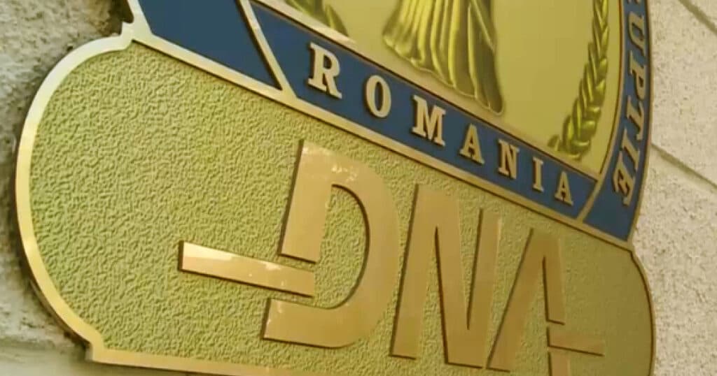 Comisari ai Gărzii de Mediu Botoșani, deferiți justiției de DNA pentru corupție și falsuri în beneficiul unor companii