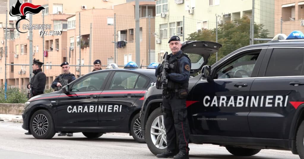 Informații șocante despre criminalul român din Italia. A transportat copiii la grădiniță în vehiculul în care se afla corpul unei victime.