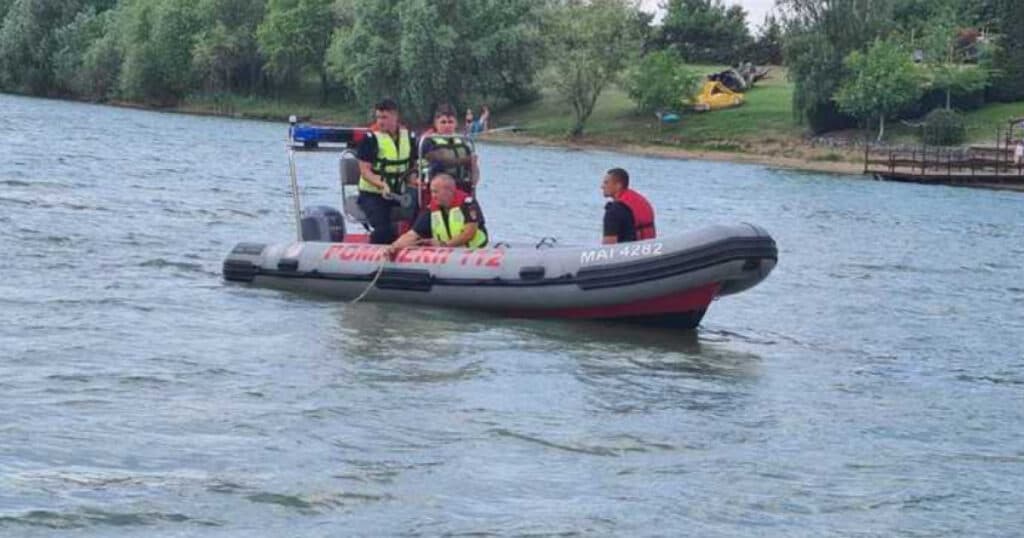 Doi tineri dispăruți în Lacul Balastieră Iojib. Scafandri din Maramureș solicitați de urgență pentru căutări.