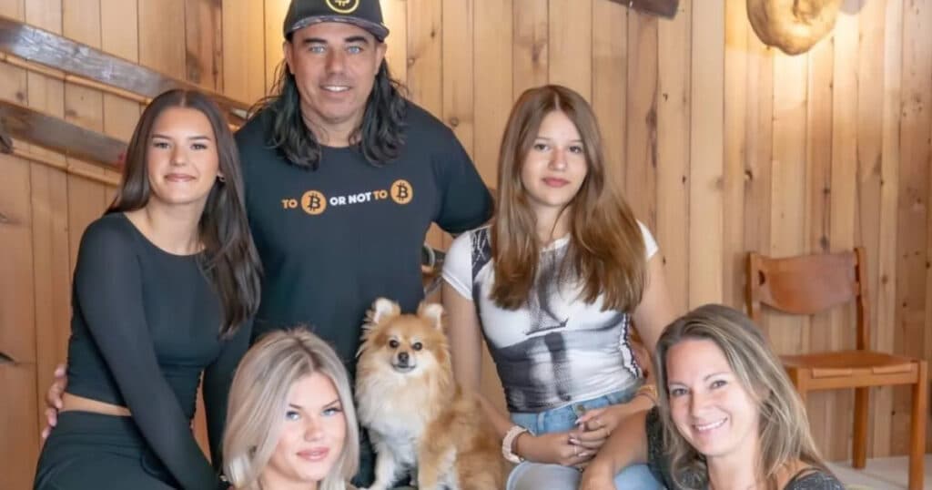 „Familia Bitcoin” îşi protejează codurile de criptomonede pe patru continente, în urma unor răpiri în sectorul cripto.