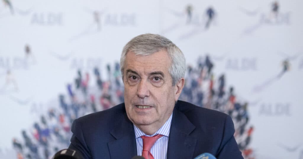 Călin Popescu Tăriceanu, fost premier, a fost achitat definitiv în cazul în care a fost acuzat de primirea unei mite de 800.000 de dolari.
