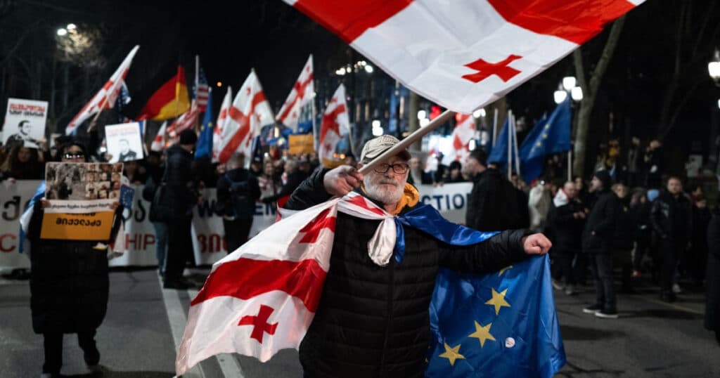 Georgia închide centrul de informare despre Uniunea Europeană și NATO din Tbilisi, în contextul tensiunilor cu Occidentul.