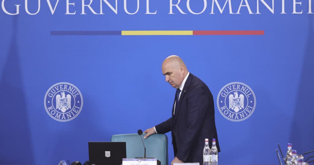Guvernul se reunește în ședință la Palatul Victoria. Ilie Bolojan va comunica măsurile de austeritate adoptate de Executiv.