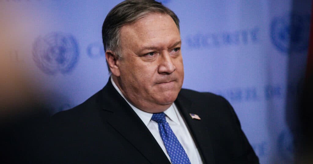 Iranul a încercat să-l asasineze pe Mike Pompeo într-un hotel din Europa în 2022 și a recrutat asasini pe teritoriul SUA în 2024 (WP)